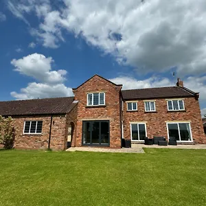 Boundary Farm Holiday home